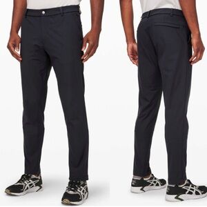 Lululemon Commission Pant Classic Warpstreme 29"
Obsidian Black 34